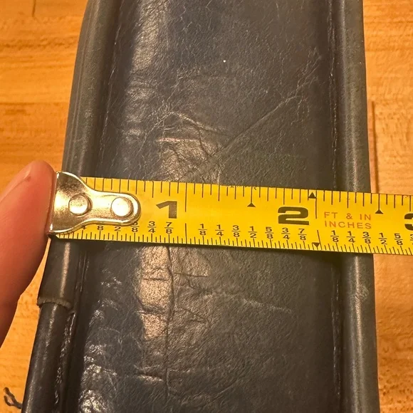 HOBO Cadence denim blue leather cross body / wristlet w/convertible straps - Picture 16 of 16